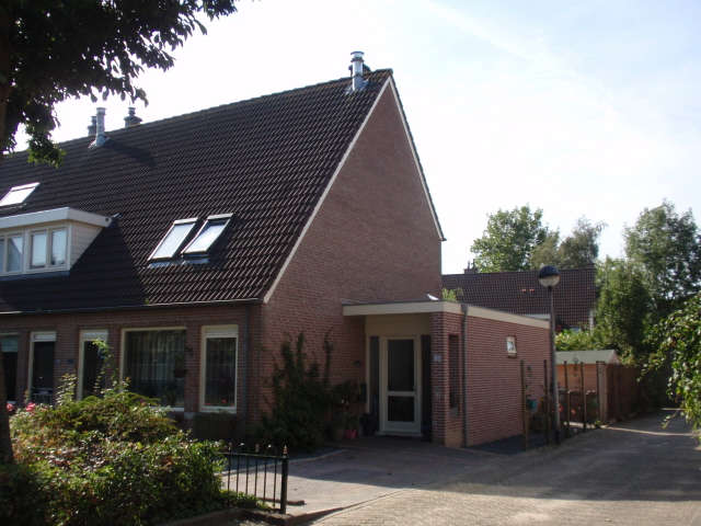 Voor- en zijgevel nieuw